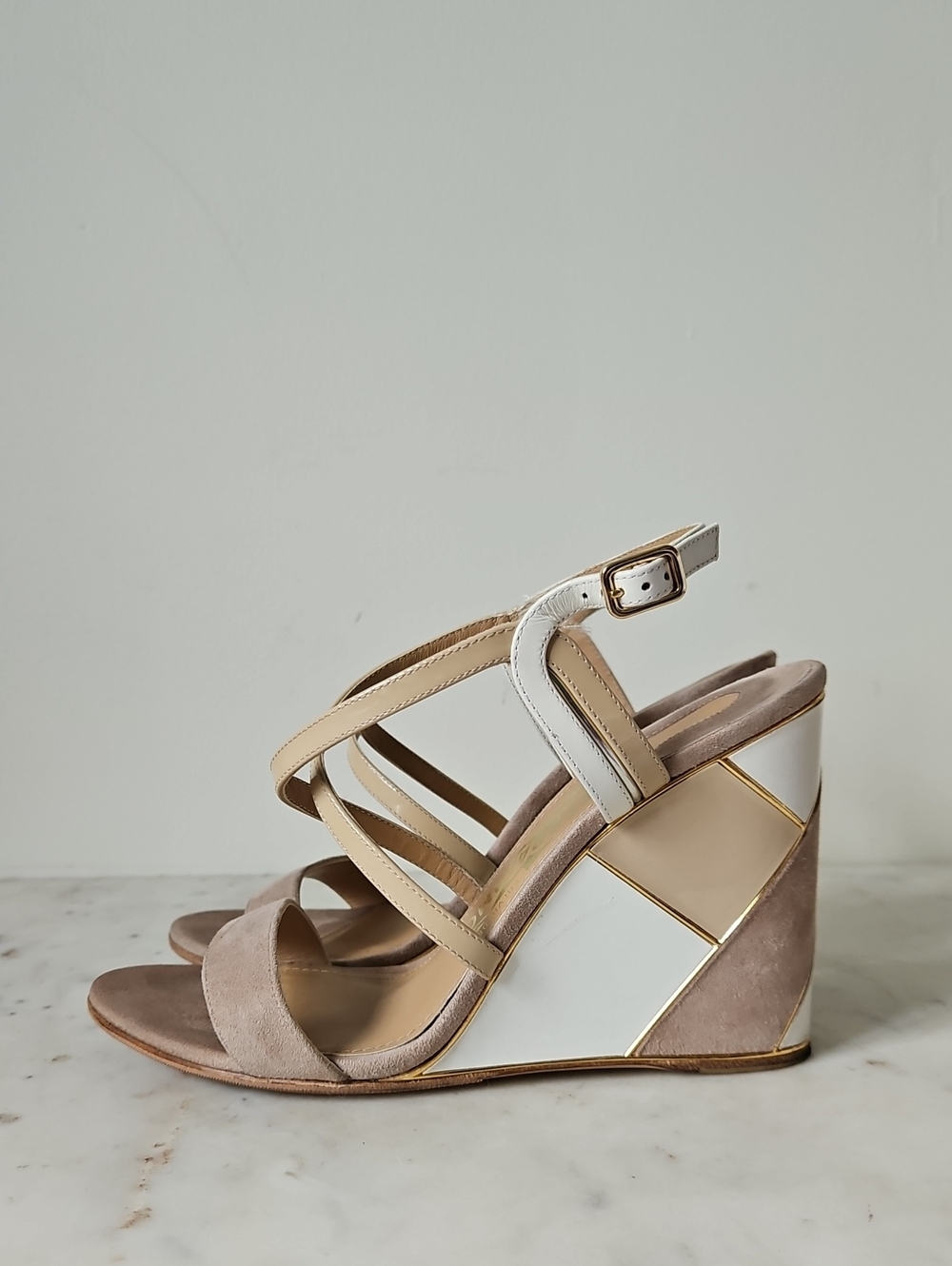 SALVATORE FERAGAMO: Geometric Patent Leather And Suede Sandals